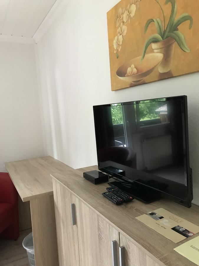 דטמולד Hotel Diele מראה חיצוני תמונה